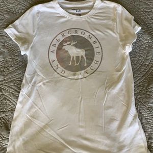 short sleeve shirt
